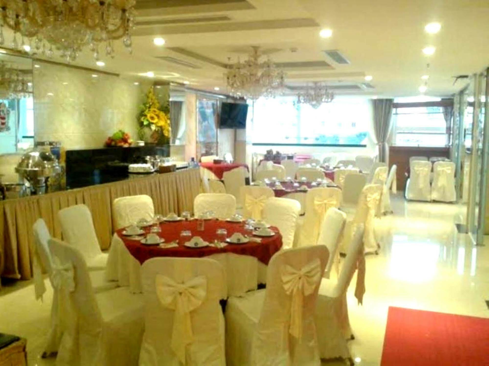 Bay Sydney Hotel Da Nang Luaran gambar