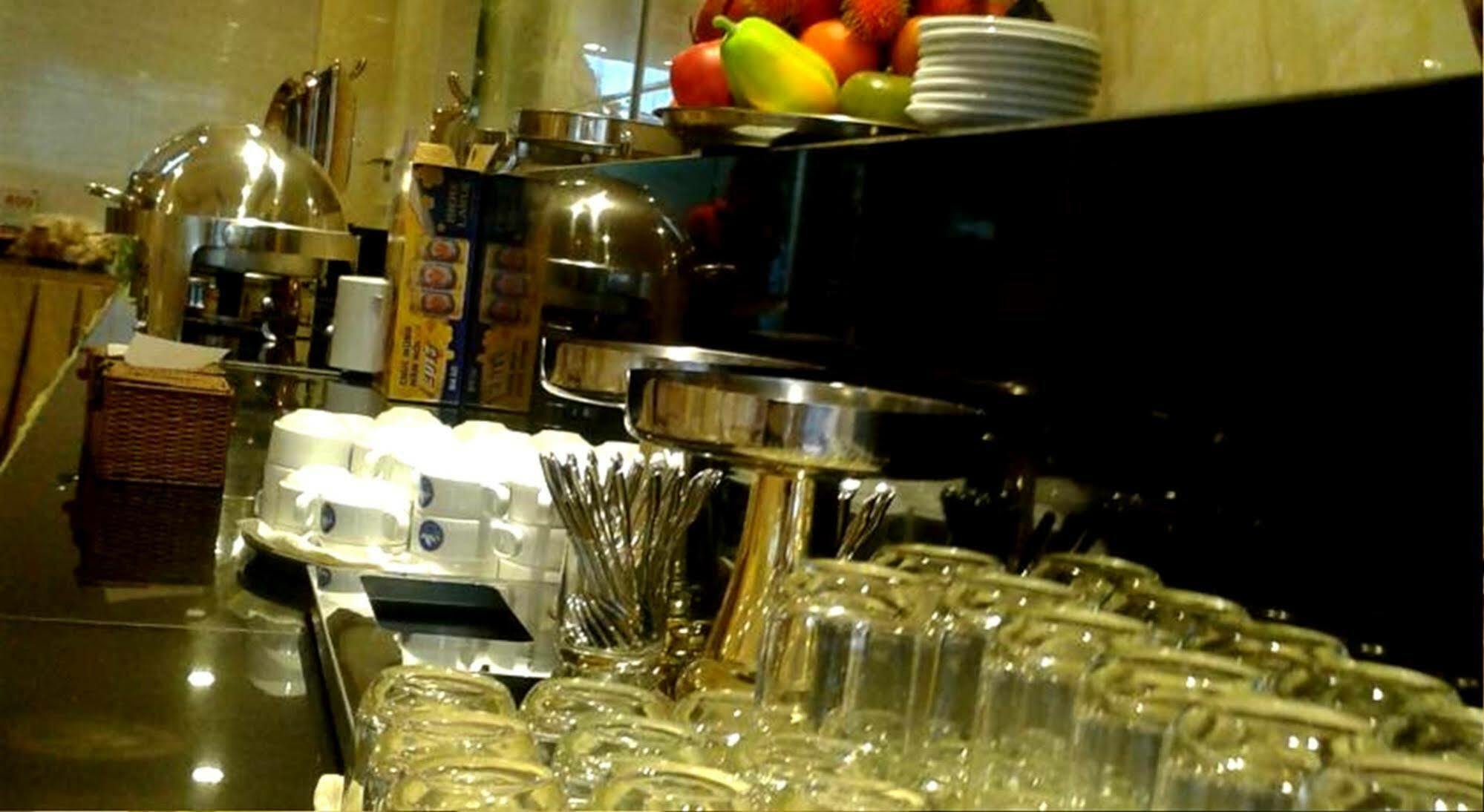 Bay Sydney Hotel Da Nang Luaran gambar